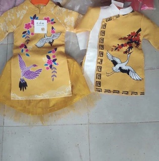 Áo dài cách tân cặp bé gái bé trai