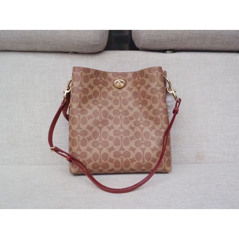 Túi bucket dư xịn