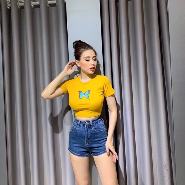 Áo thun crop top tay ngắn cổ tròn in bướm 40k