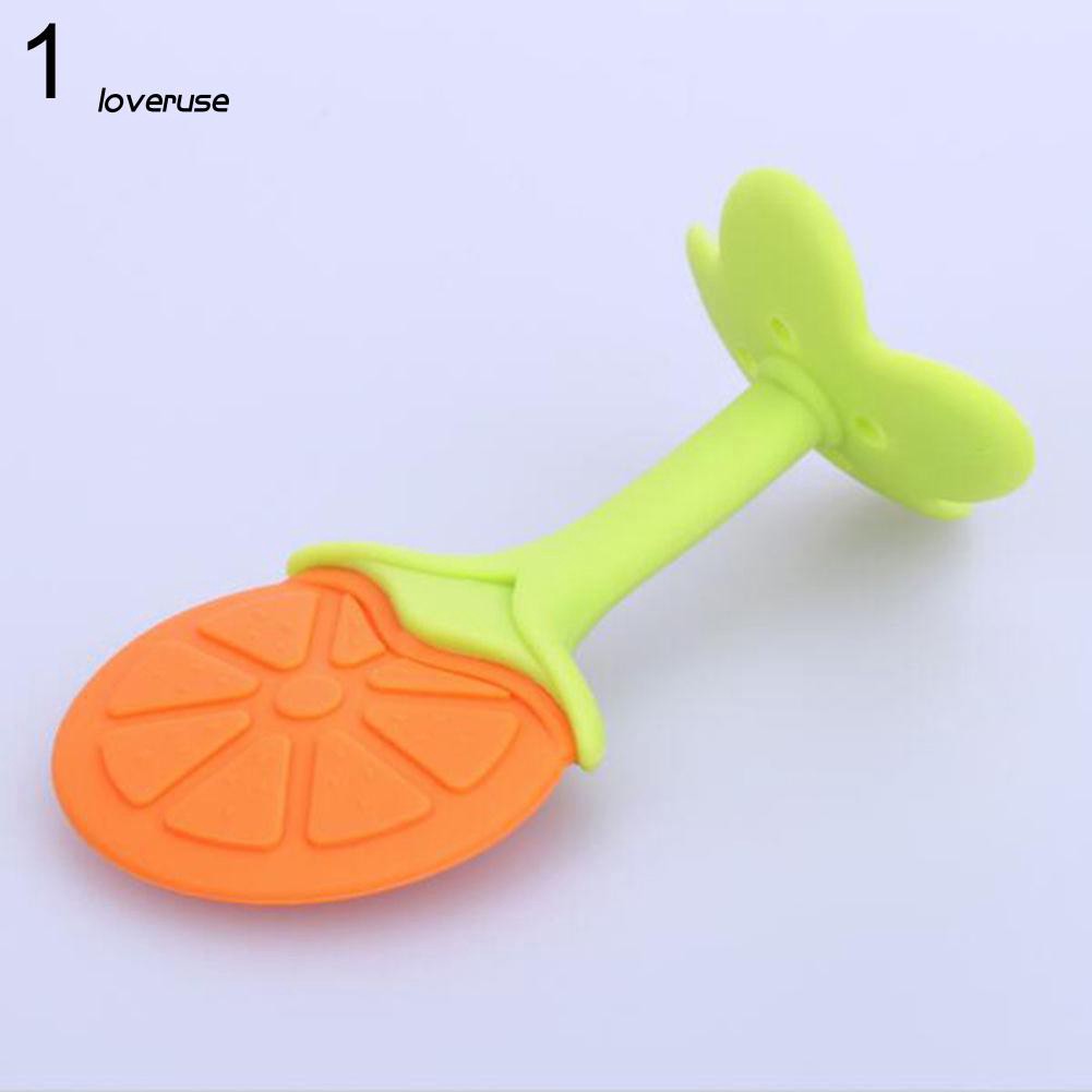Đồ chơi ngậm mọc răng hình quả dâu tây silicone an toàn cho bé