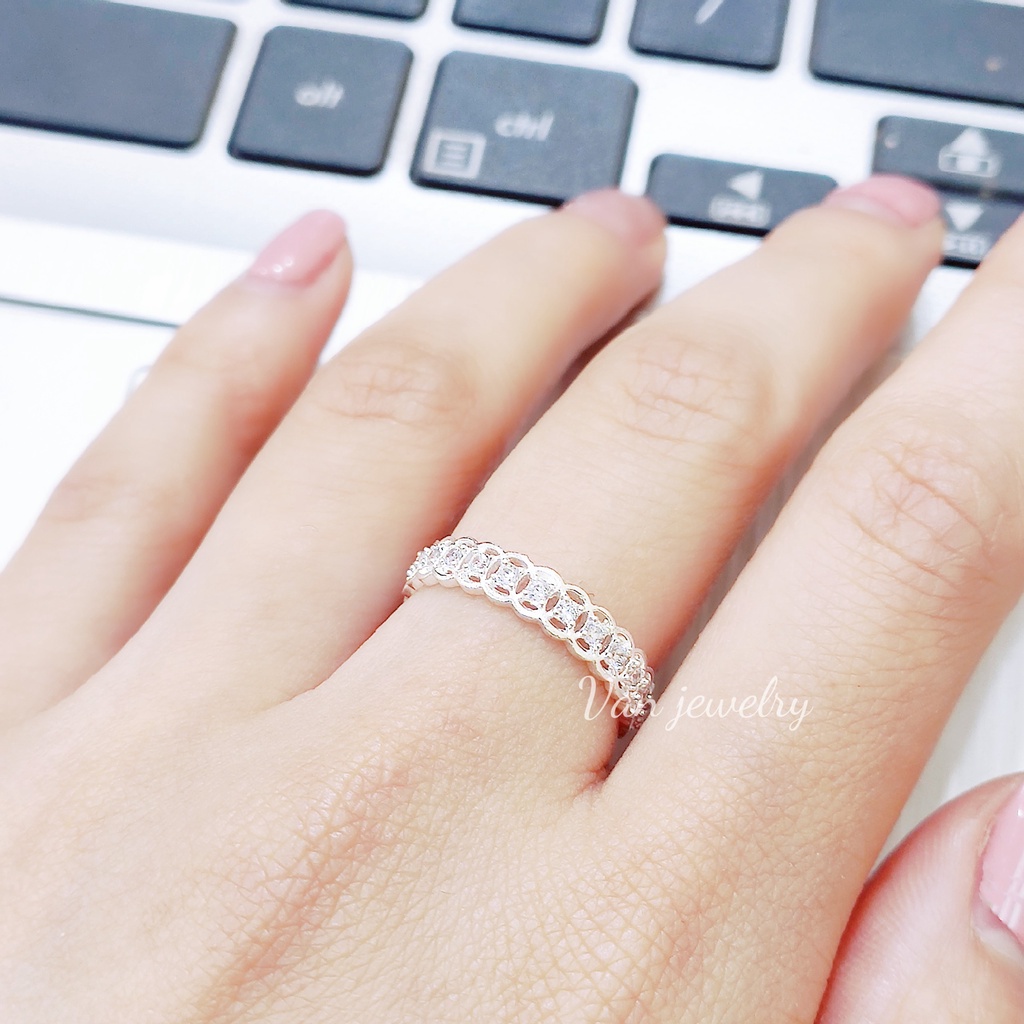 Nhẫn bạc Nhẫn Kim tiền đính một hàng đá Van Jewelry bạc ta 925 V10004