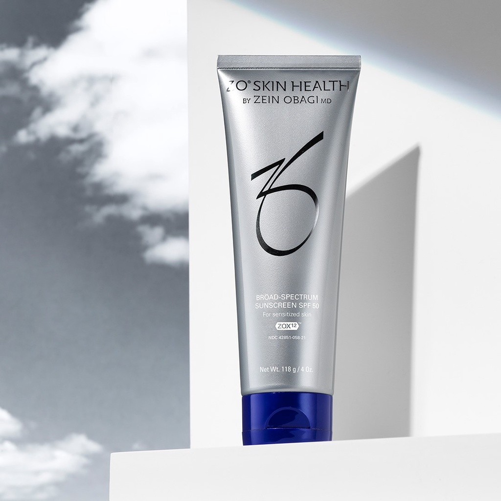 Kem chống nắng Broad Spectrum Sunscreen SPF 50