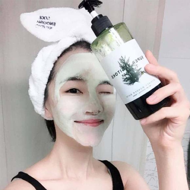 Sữa Rửa Mặt Rau Củ 3 in 1 Tẩy Trang, Rửa Mặt,Thải Độc Tố Byvibes Wonder Bath Super Vegitoks Cleanser 300ml