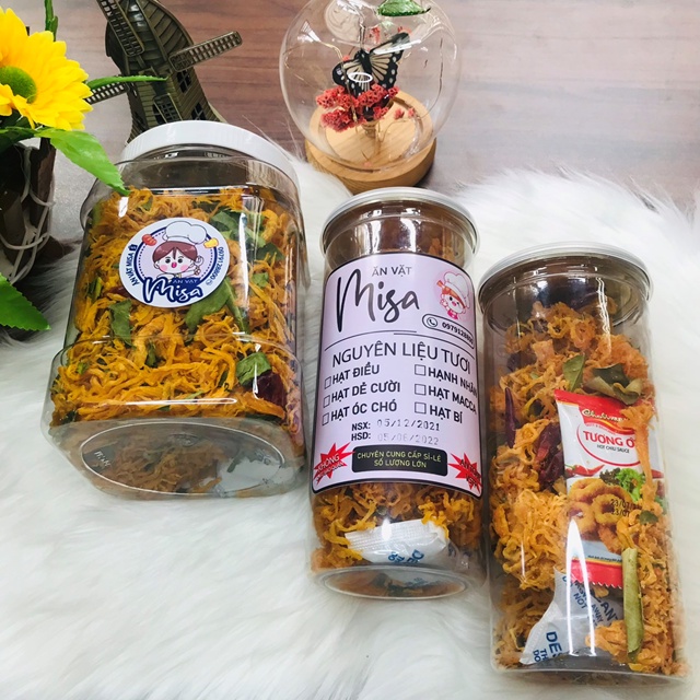 Khô gà lá chanh nhiều loại từ 100gr đến 300gr xé cay vừa thơm ngon đậm vị chuẩn nhà làm ăn vặt Misa | BigBuy360 - bigbuy360.vn