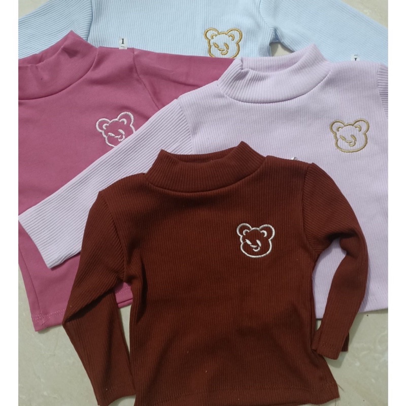 Áo len tăm gân hình gấu thêu cho bé chất đẹp