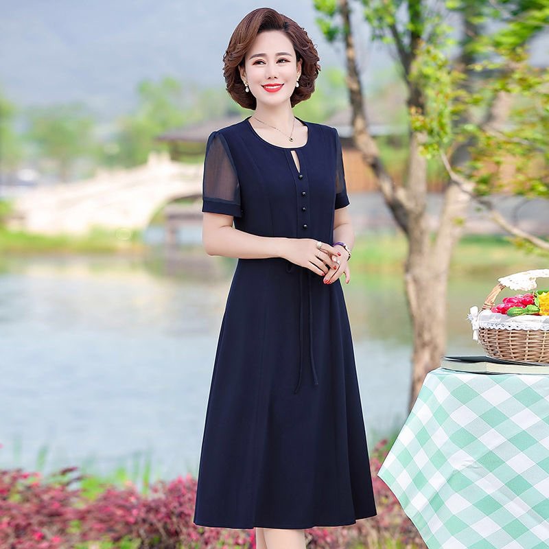 Đầm trung niên dự tiệc  chất lụa voan mịn, ngắn tay dài phủ gối , thoáng mát, tinh tế , rất sang trọng mã số 01684