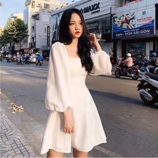 Đầm midi trắng cổ U❣️