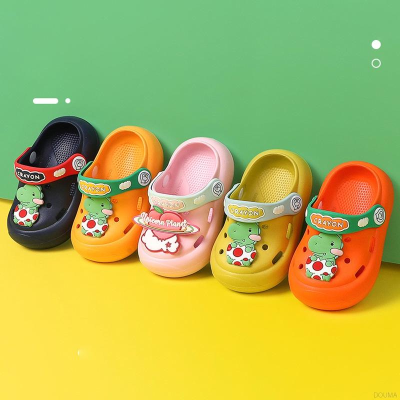 Đôi Giày Họa Tiết Hoạt Hình Dễ Thương Thời Trang Mùa Hè Độc Đáo Cho Bé