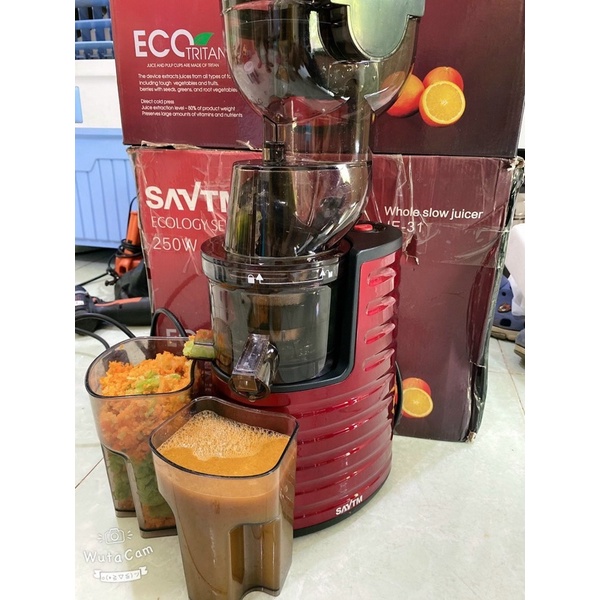 máy ép chậm je31