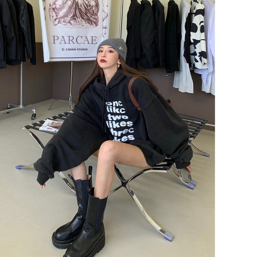 Áo khoác dáng rộng tay dài có mũ trùm thời trang thu đông cho nữ | BigBuy360 - bigbuy360.vn