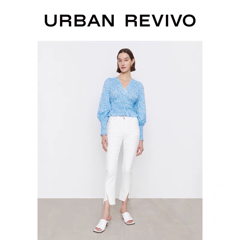 Áo hoa xanh Urban Revivo