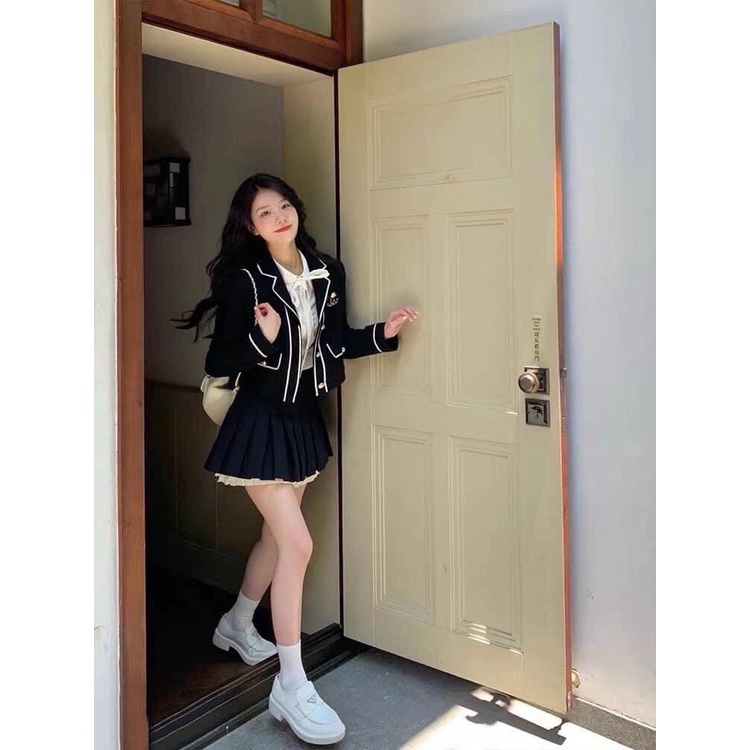 Set váy nữ viền kẻ trắng