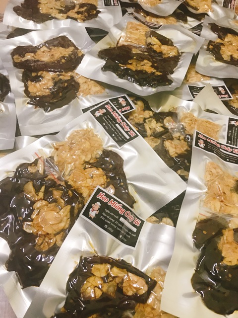 Heo Khô Cháy Tỏi Miếng 500gr | BigBuy360 - bigbuy360.vn