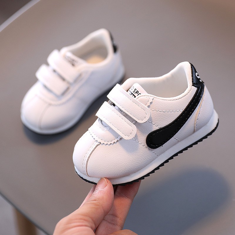 Giày Thể Thao Đế Mềm Màu Trắng Thời Trang Cho Bé Baby toddler shoes