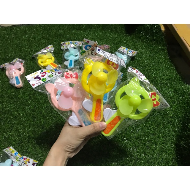 Quạt bóp tay các mẫu | BigBuy360 - bigbuy360.vn