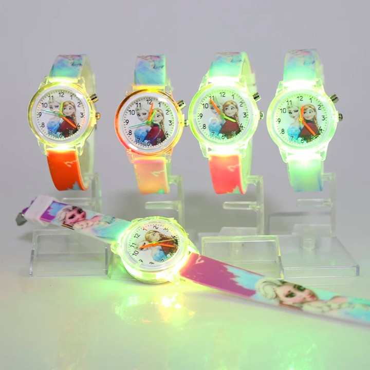 Đồng hồ Elsa &amp; Anna dây silicon phát sáng nhiều màu sắc cho bé gái BBShine – DH013