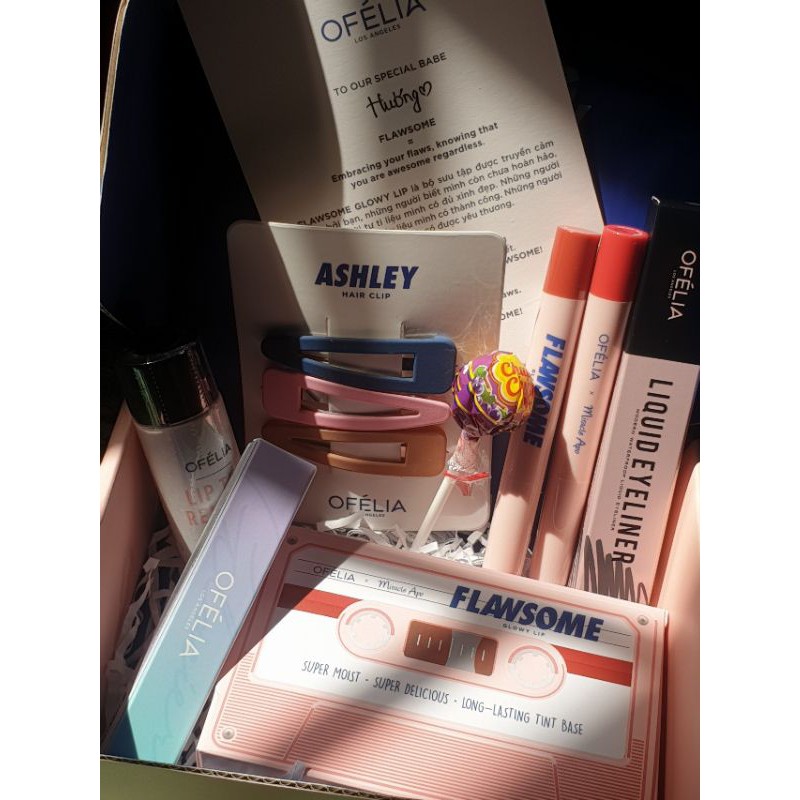 SON OFELIA FLAWSOME GLOWY LIP - MÀU 17