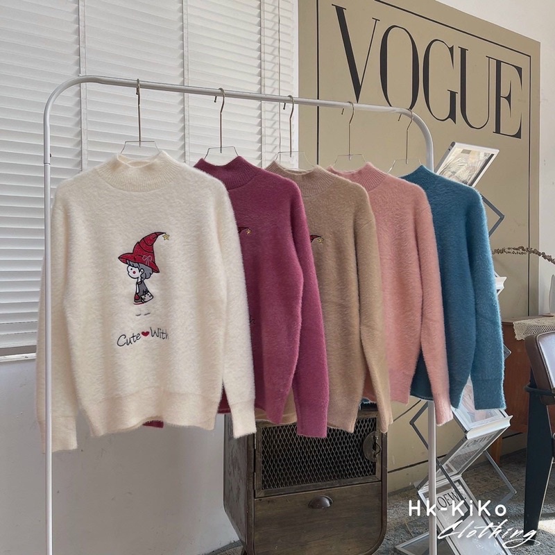 Áo len lông hình thêu nổi