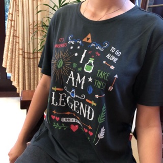 Áo phông nữ Uniqlo (dòng UT graphic) - Super Mario