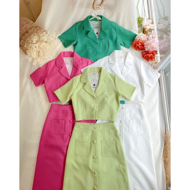 Sét Vest CV Dài Nút Bọc