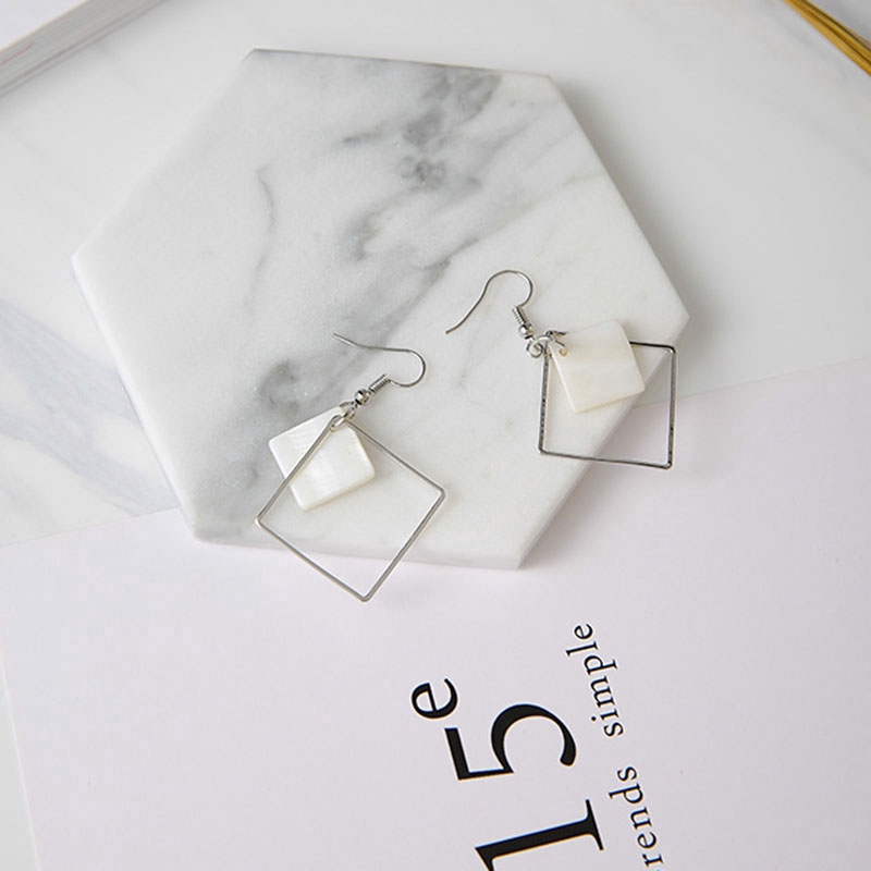 Đôi hoa tai móc hình vuông phong cách Hàn Quốc dành cho nữ