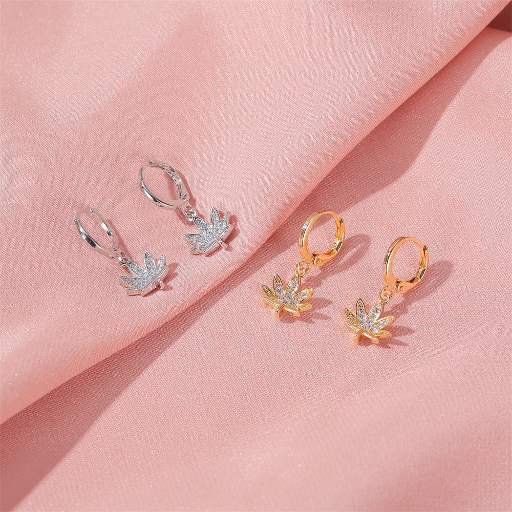 Khuyên tai đính kim cương giả phong cách Hàn Quốc sang trọng cho nữ