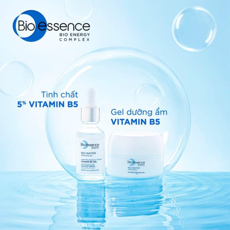 Combo dưỡng ẩm Bio-Water (Tinh chất Vitamin B5 30ml+ Kem dưỡng Moist in gel 50g)