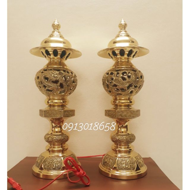 Đôi đèn điện thờ bằng đồng cao 47cm họa tiết long phượng, đèn thờ bằng đồng.