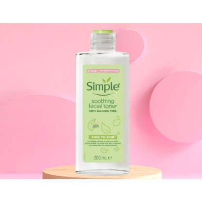 Nước Hoa Hồng Simple Dành Cho Da Nhạy Cảm 200ml