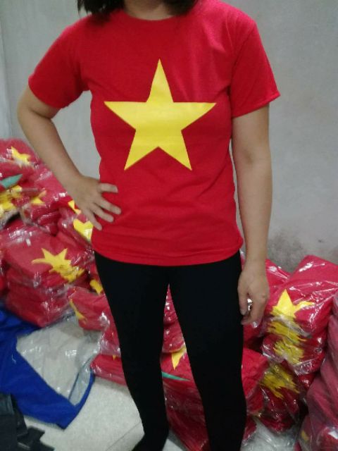 [xưởng sỉ] áo cờ đỏ sao vàng CHẤT ĐẸP (có video) | BigBuy360 - bigbuy360.vn