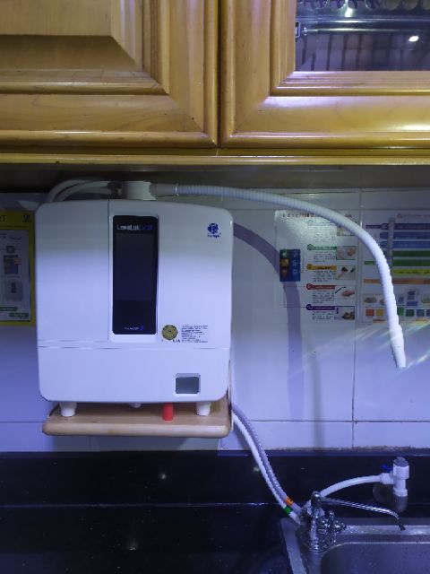 Máy lọc nước điện giải ion kiềm Nhật Bản Leveluk K8