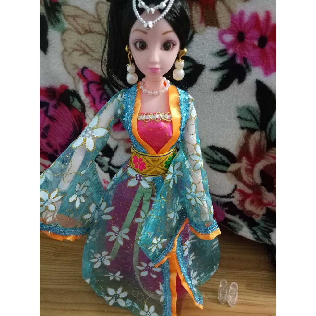 Búp bê cổ trang khớp