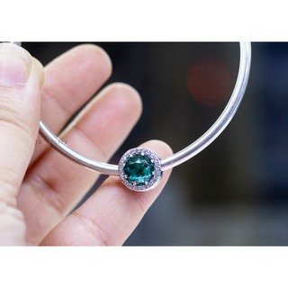Charm tông màu xanh ngọc (xanh teal)