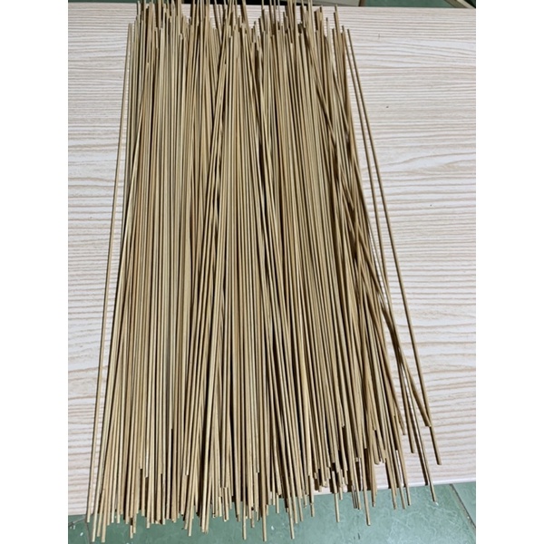 Nan trúc làm lồng chim 1.8 li 300g