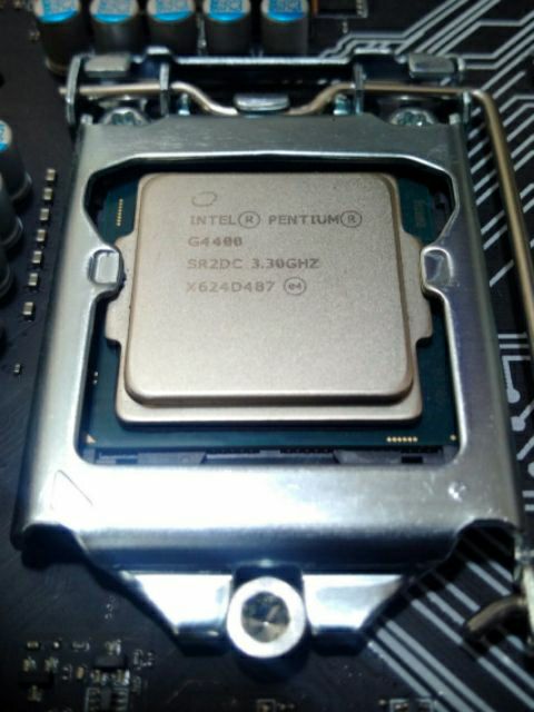 Chip g4400