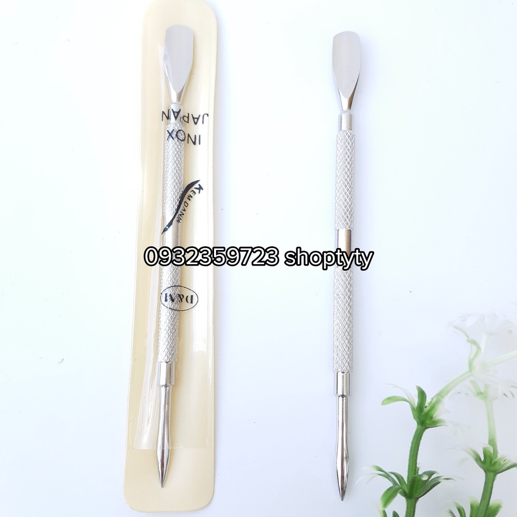1 Cây Sủi Da Móng Tay