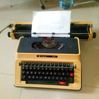 Máy đánh chữ K clover 815
