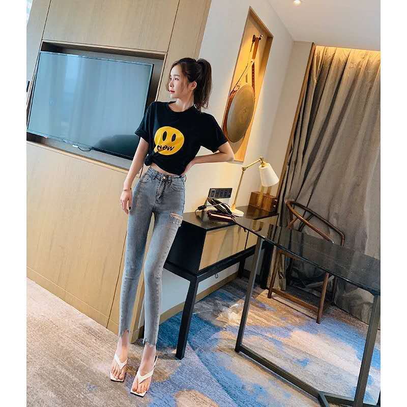 Quần Jeans Rách Thời Trang Mùa Hè Năng Động Cho Nữ