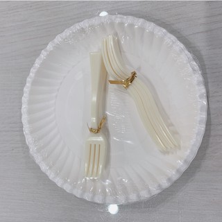 Combo 5 xấp dĩa giấy đựng thực phẩm màu trắng 16cm (50 cái/combo,10 cái/xấp)