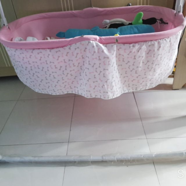 Nôi tự động cao cấp Mastela SG237P điều khiển từ xa, có nhạc (Màu hồng)