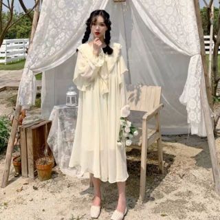 Váy xòe tiểu thư oversize