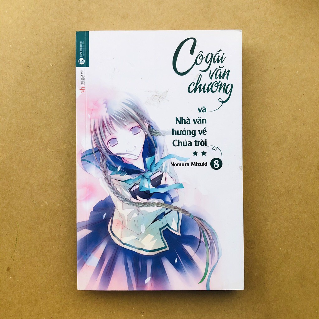 Sách - Cô Gái Văn Chương Và Nhà Văn Hướng Về Chúa Trời (Tập 8) Tặng Bookmark