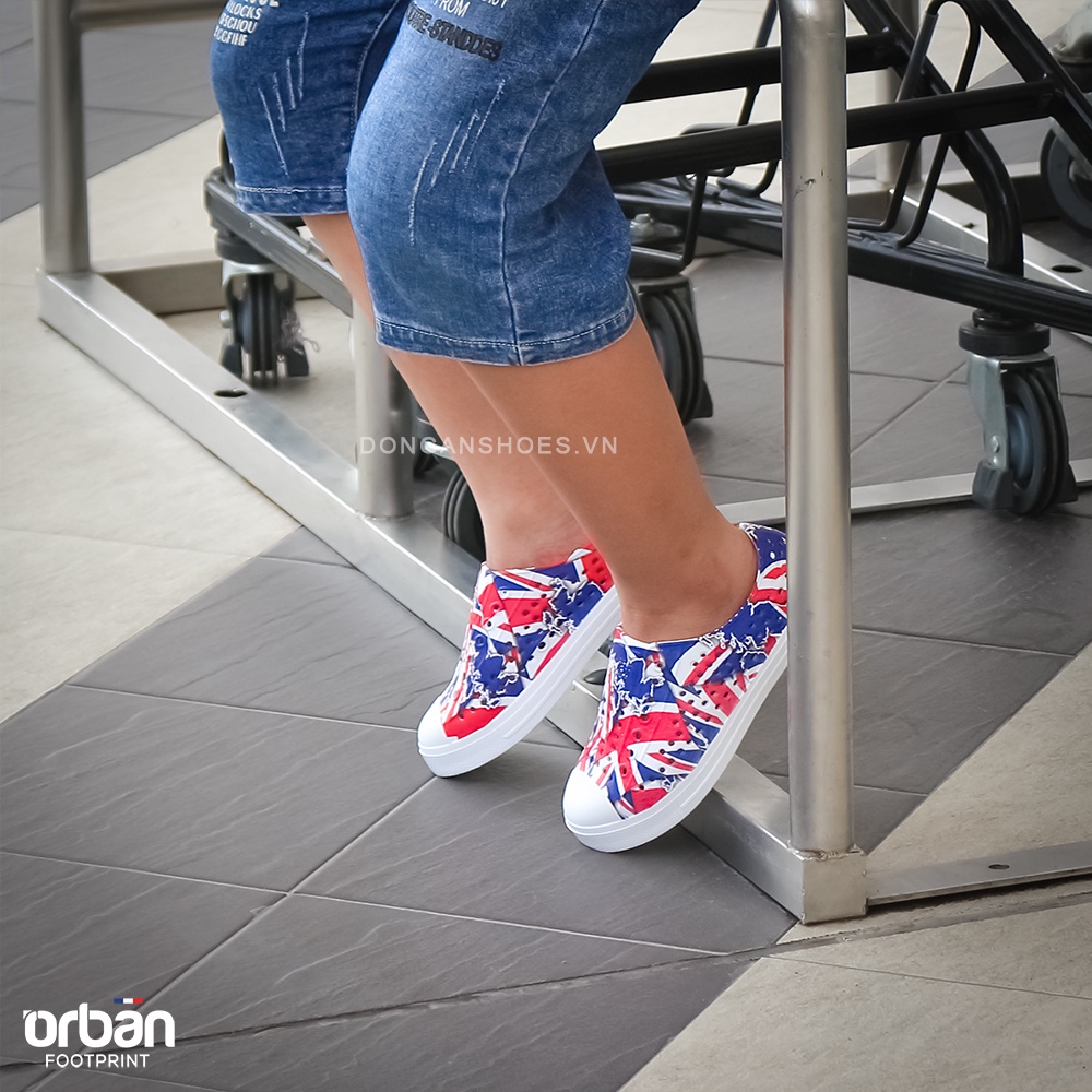 Giày Nhựa Trẻ Em Thiết Kế Lỗ Thoáng Khí Urban EVA PHYLON D2001 in hình