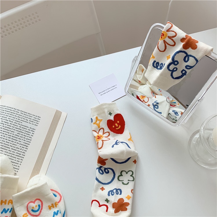 Vớ tất trắng họa tiết Keep Smiling, bông hoa, cherry