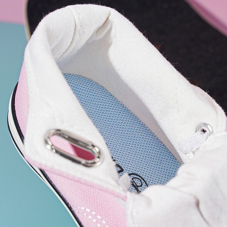 Giày Thể Thao Canvas Họa Tiết Mèo hello kitty Dễ Thương Cho Bé Gái