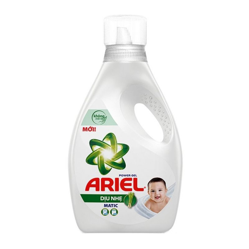 nước giặt ariel chai 2.4kg