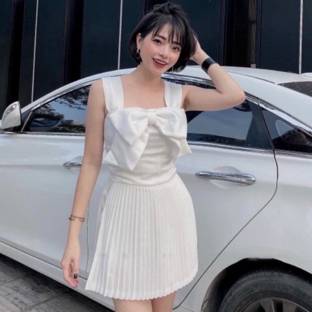 Sĩ- áo 2 dây bản lớn nhún lưng nơ ngực to