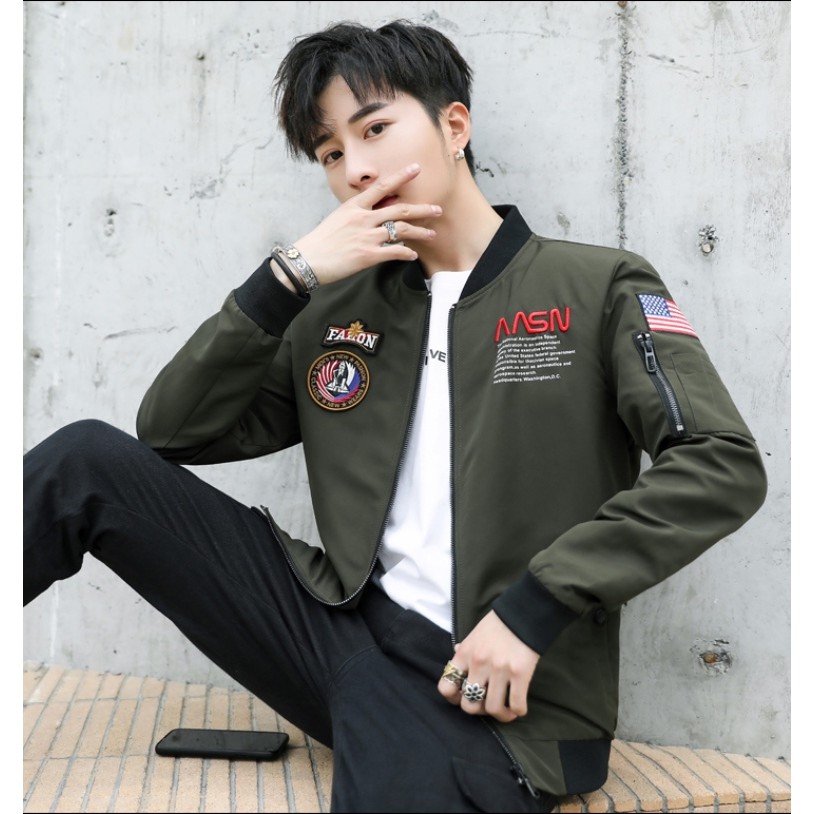 Ao khoác nam thêu logo ngực và tay, túi khóa phối tay hàng đẹp bao chất