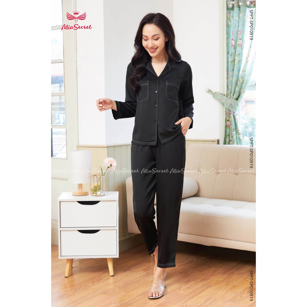 Bộ Đồ Ngủ Pyjama Mia Secret Lụa Tằm Băng Cao Cấp - Đen Trần Chỉ Dài Tay - SP010919