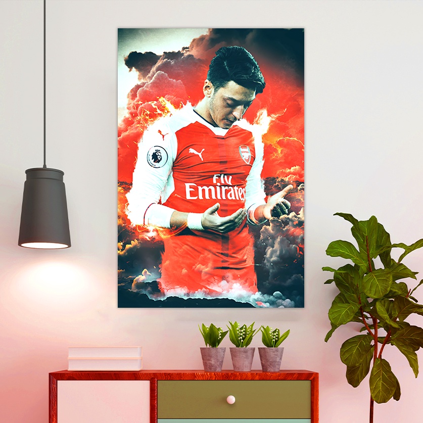 Tranh Dán Tường Kích Thước 40*60cm Hình Cầu Thủ Mesut Özil | Tranh Dán Decor Nhà Cửa , Quán Game